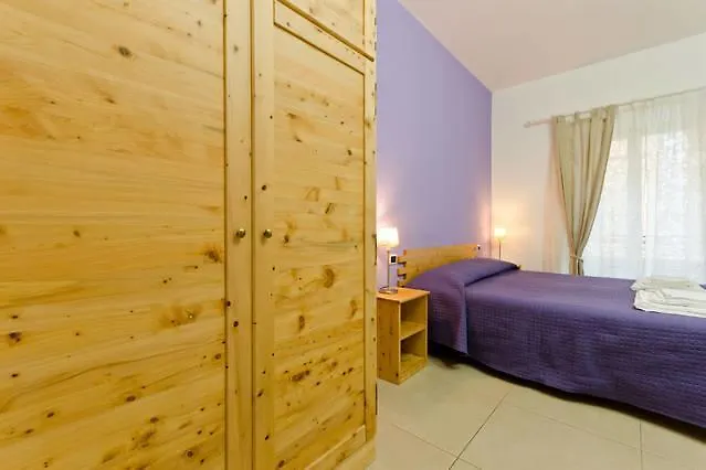 Oda ve Kahvaltı Alle Porte Di San Giovanni 4*