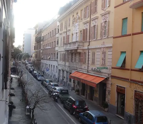 Alle Porte Di San Giovanni Oda ve Kahvaltı 4*